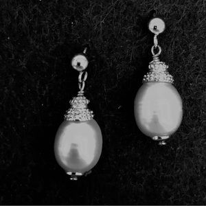 9.5-10mm White Dangle Pearl & Sterling Silver Earrings